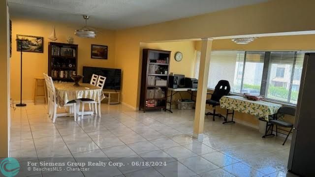 Boca Raton, Florida 33433, 2 Bedrooms Bedrooms, ,2 BathroomsBathrooms,Condo/Co-op/Villa/Townhouse,Exclusive Right,Spring Bottom Way,F10430645