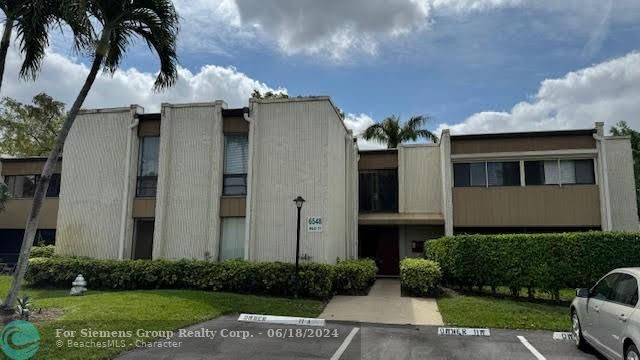 Boca Raton, Florida 33433, 2 Bedrooms Bedrooms, ,2 BathroomsBathrooms,Condo/Co-op/Villa/Townhouse,Exclusive Right,Spring Bottom Way,F10430645