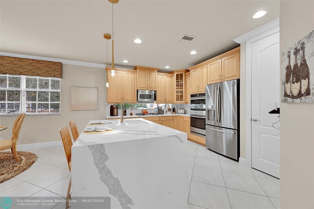 Boca Raton, Florida 33487, 3 Bedrooms Bedrooms, ,3 BathroomsBathrooms,Condo/Co-op/Villa/Townhouse,Exclusive Right,Trieste Ter,F10420848