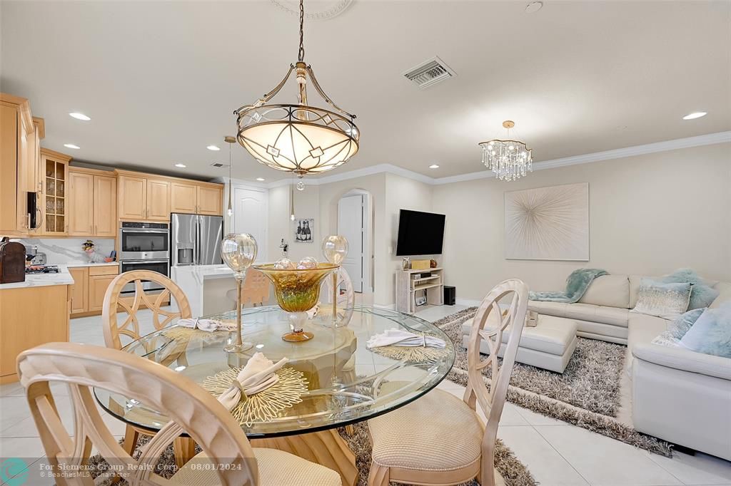 Boca Raton, Florida 33487, 3 Bedrooms Bedrooms, ,3 BathroomsBathrooms,Condo/Co-op/Villa/Townhouse,Exclusive Right,Trieste Ter,F10420848