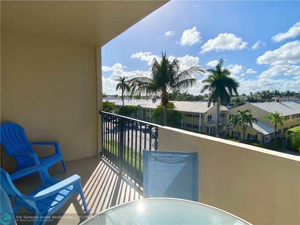 Boca Raton, Florida 33432, 2 Bedrooms Bedrooms, ,2 BathroomsBathrooms,Residential Rental,Exclusive Right,Spanish River Rd,F10446433