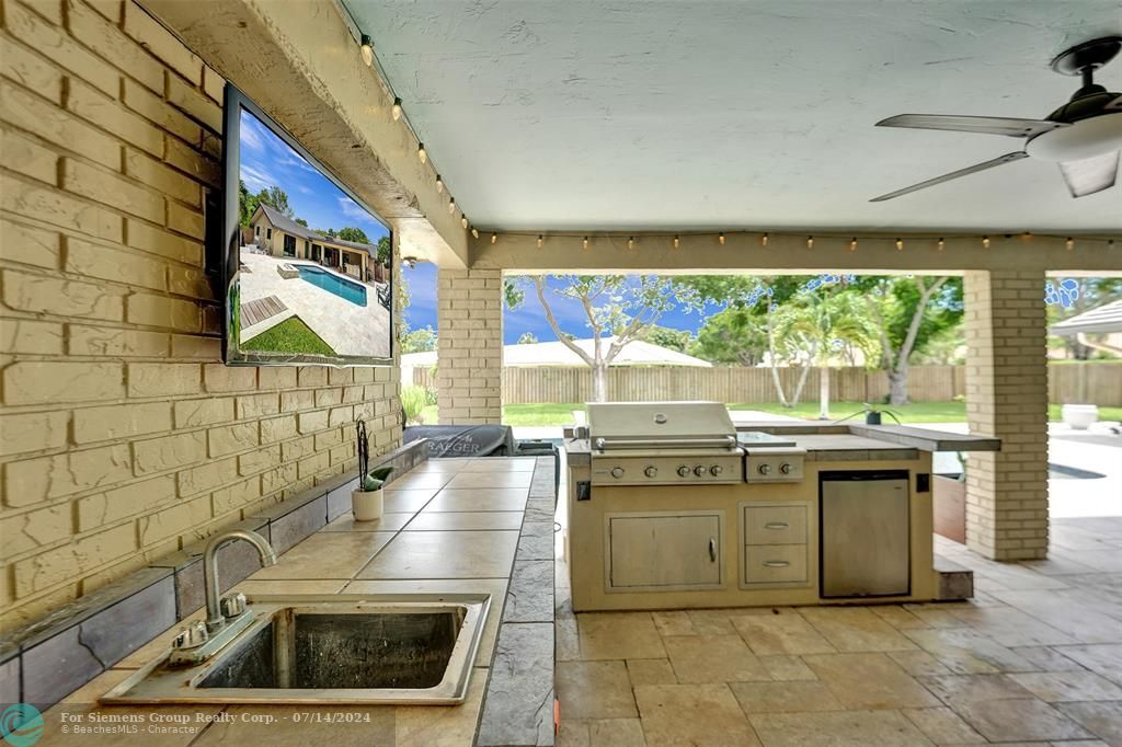 Boca Raton, Florida 33433, 4 Bedrooms Bedrooms, ,2 BathroomsBathrooms,Single Family,Exclusive Agency,Grande Dr,F10445711
