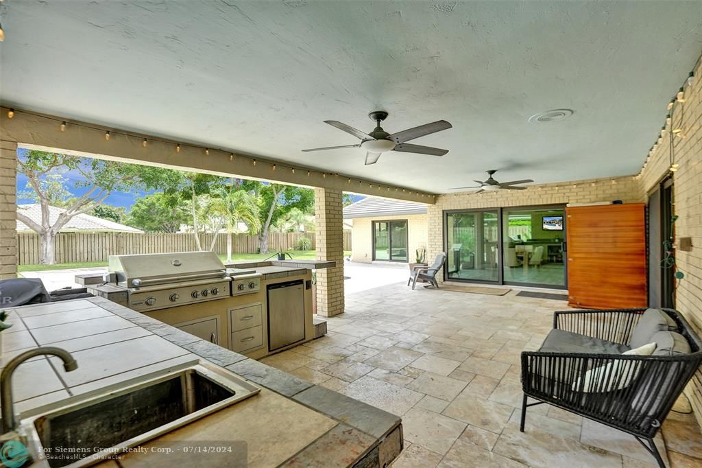 Boca Raton, Florida 33433, 4 Bedrooms Bedrooms, ,2 BathroomsBathrooms,Single Family,Exclusive Agency,Grande Dr,F10445711