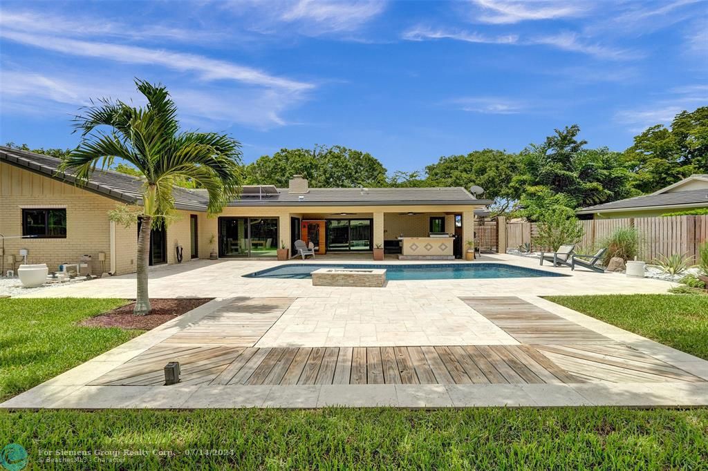 Boca Raton, Florida 33433, 4 Bedrooms Bedrooms, ,2 BathroomsBathrooms,Single Family,Exclusive Agency,Grande Dr,F10445711