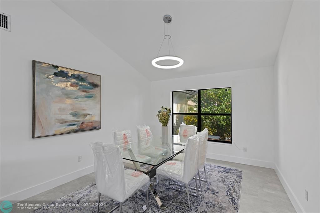 Boca Raton, Florida 33428, 3 Bedrooms Bedrooms, ,3 BathroomsBathrooms,Single Family,Exclusive Right,Boca Woods Ln,F10447174