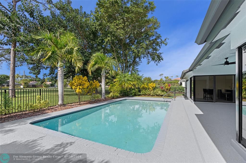 Boca Raton, Florida 33428, 3 Bedrooms Bedrooms, ,3 BathroomsBathrooms,Single Family,Exclusive Right,Boca Woods Ln,F10447174