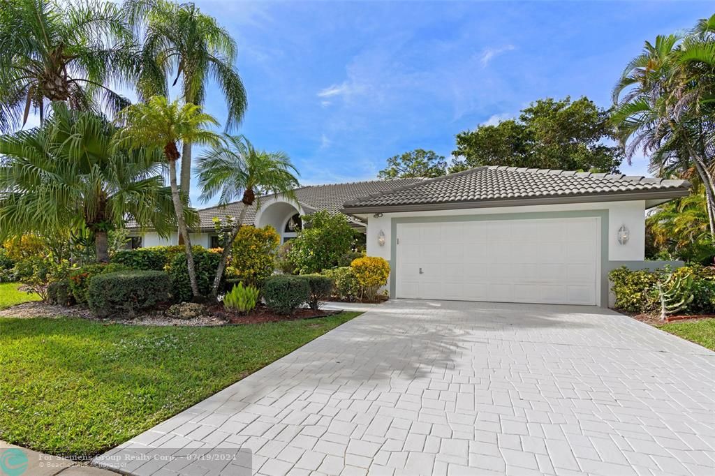 Boca Raton, Florida 33428, 3 Bedrooms Bedrooms, ,3 BathroomsBathrooms,Single Family,Exclusive Right,Boca Woods Ln,F10447174