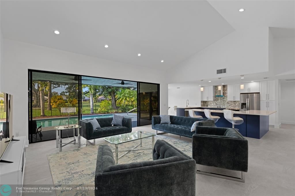 Boca Raton, Florida 33428, 3 Bedrooms Bedrooms, ,3 BathroomsBathrooms,Single Family,Exclusive Right,Boca Woods Ln,F10447174