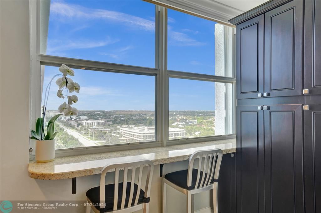 Boca Raton, Florida 33432, 3 Bedrooms Bedrooms, ,2 BathroomsBathrooms,Condo/Co-op/Villa/Townhouse,Exclusive Right,Ocean Blvd,F10448151
