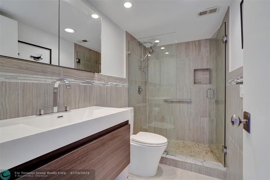 Boca Raton, Florida 33432, 3 Bedrooms Bedrooms, ,2 BathroomsBathrooms,Condo/Co-op/Villa/Townhouse,Exclusive Right,Ocean Blvd,F10448151