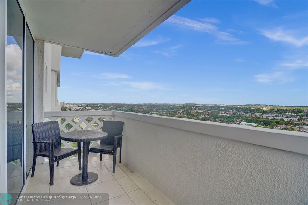 Boca Raton, Florida 33432, 3 Bedrooms Bedrooms, ,2 BathroomsBathrooms,Condo/Co-op/Villa/Townhouse,Exclusive Right,Ocean Blvd,F10448151