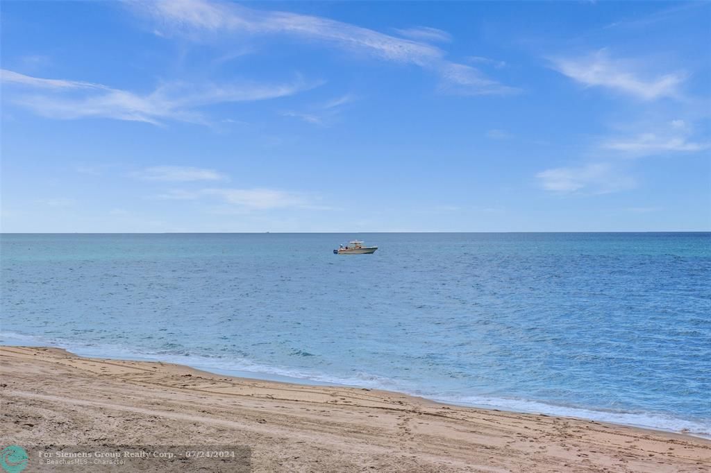 Boca Raton, Florida 33432, 3 Bedrooms Bedrooms, ,2 BathroomsBathrooms,Condo/Co-op/Villa/Townhouse,Exclusive Right,Ocean Blvd,F10448151