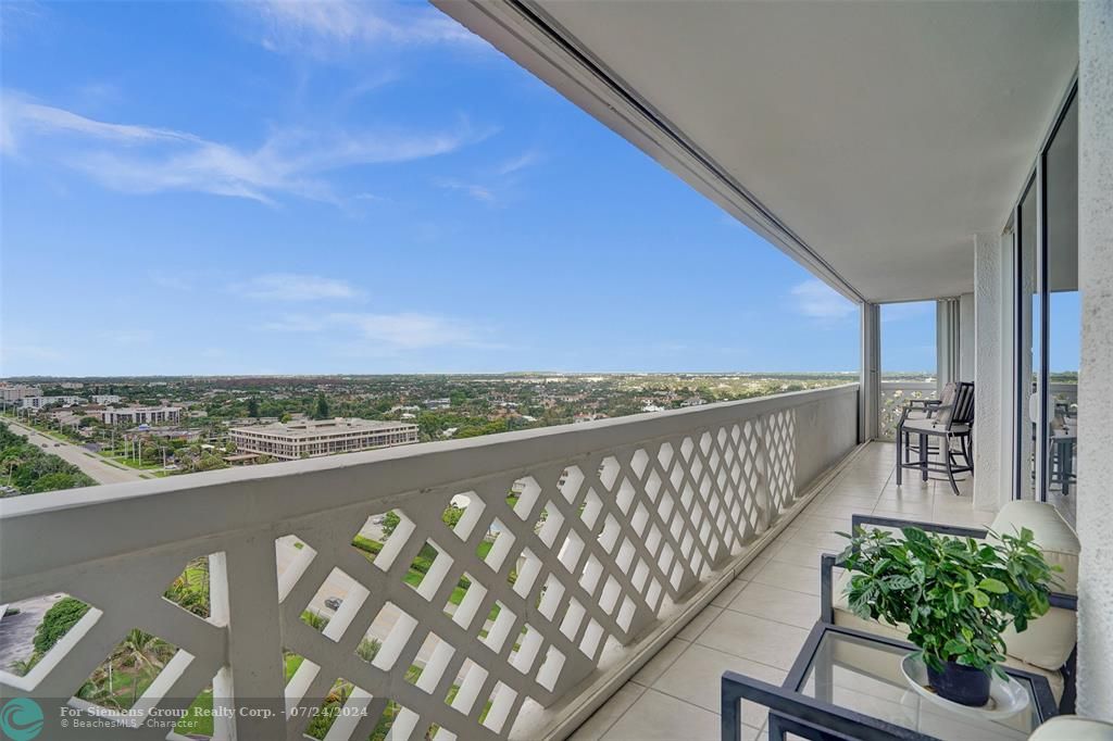 Boca Raton, Florida 33432, 3 Bedrooms Bedrooms, ,2 BathroomsBathrooms,Condo/Co-op/Villa/Townhouse,Exclusive Right,Ocean Blvd,F10448151