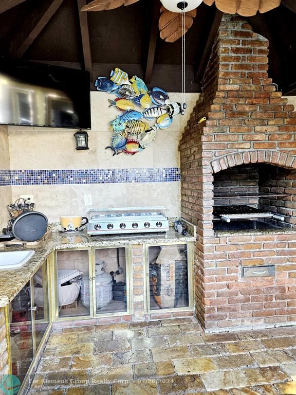 Smoke house or pizza or BBQ.