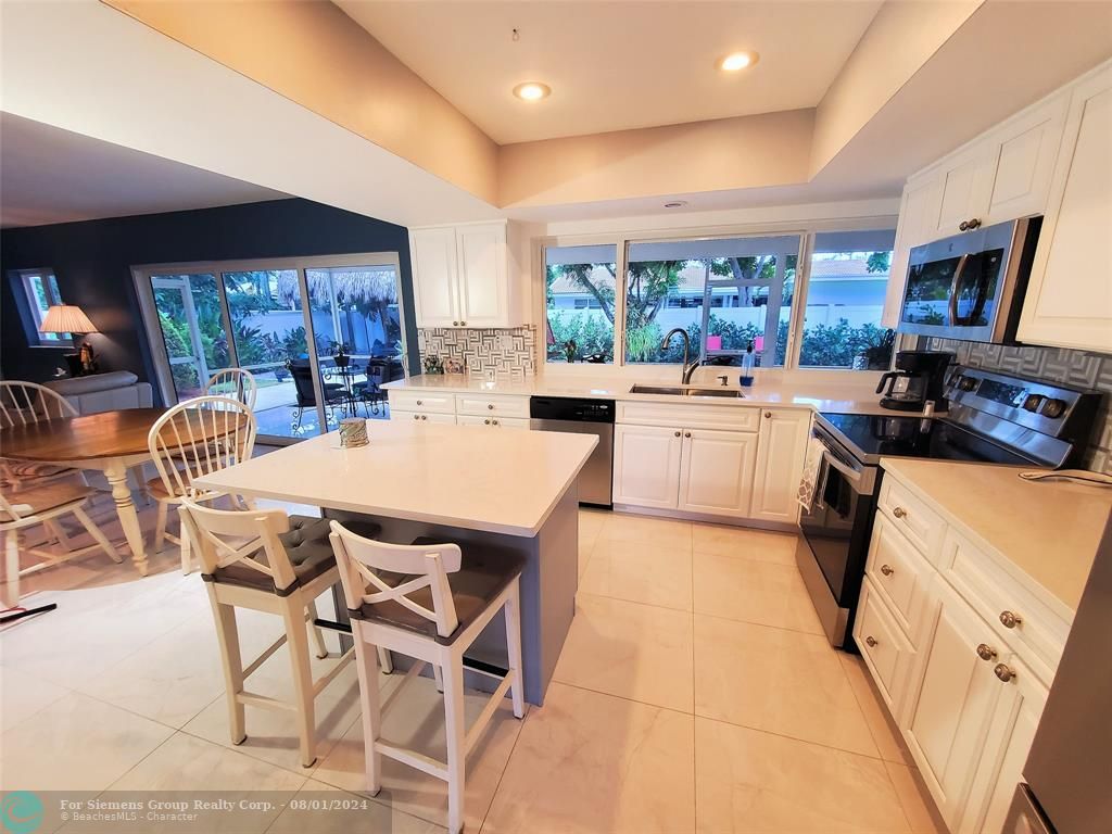 Boca Raton, Florida 33487, 2 Bedrooms Bedrooms, ,2 BathroomsBathrooms,Single Family,Exclusive Right,Appleby Street,F10449165