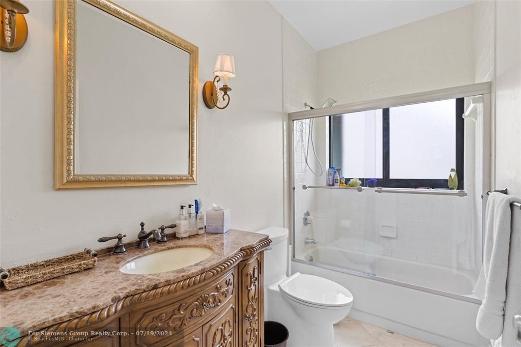 Boca Raton, Florida 33428, 4 Bedrooms Bedrooms, ,3 BathroomsBathrooms,Single Family,Exclusive Agency,Old Bridge Trl,F10449088