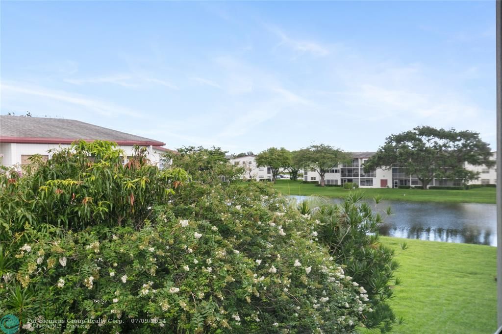 Boca Raton, Florida 33434, 1 Bedroom Bedrooms, ,1 BathroomBathrooms,Condo/Co-op/Villa/Townhouse,Exclusive Right,Fanshaw Bld C,F10449251