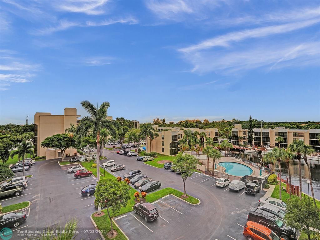 Boca Raton, Florida 33432, 1 Bedroom Bedrooms, ,1 BathroomBathrooms,Condo/Co-op/Villa/Townhouse,Exclusive Right,Royal Palm Way,F10449732