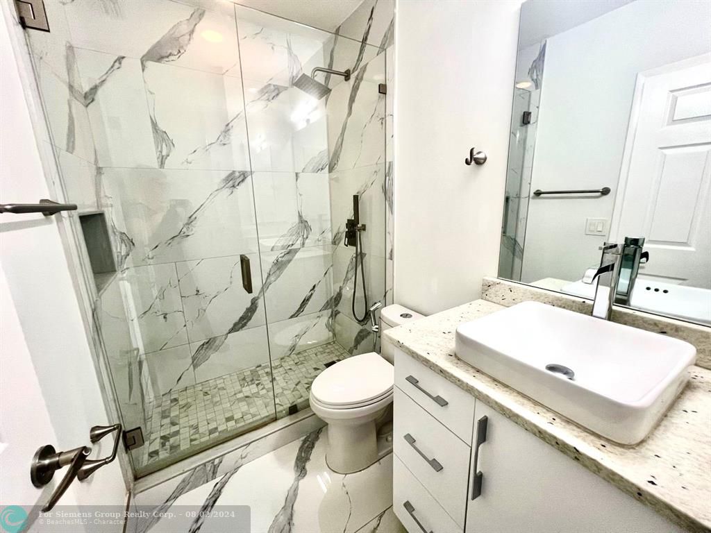 Boca Raton, Florida 33433, 4 Bedrooms Bedrooms, ,4 BathroomsBathrooms,Single Family,Exclusive Right,Brava Way,F10443723