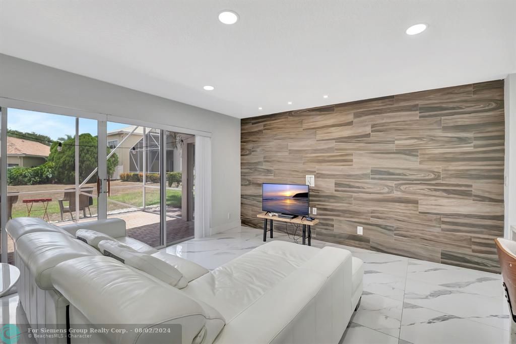 Boca Raton, Florida 33433, 4 Bedrooms Bedrooms, ,4 BathroomsBathrooms,Single Family,Exclusive Right,Brava Way,F10443723