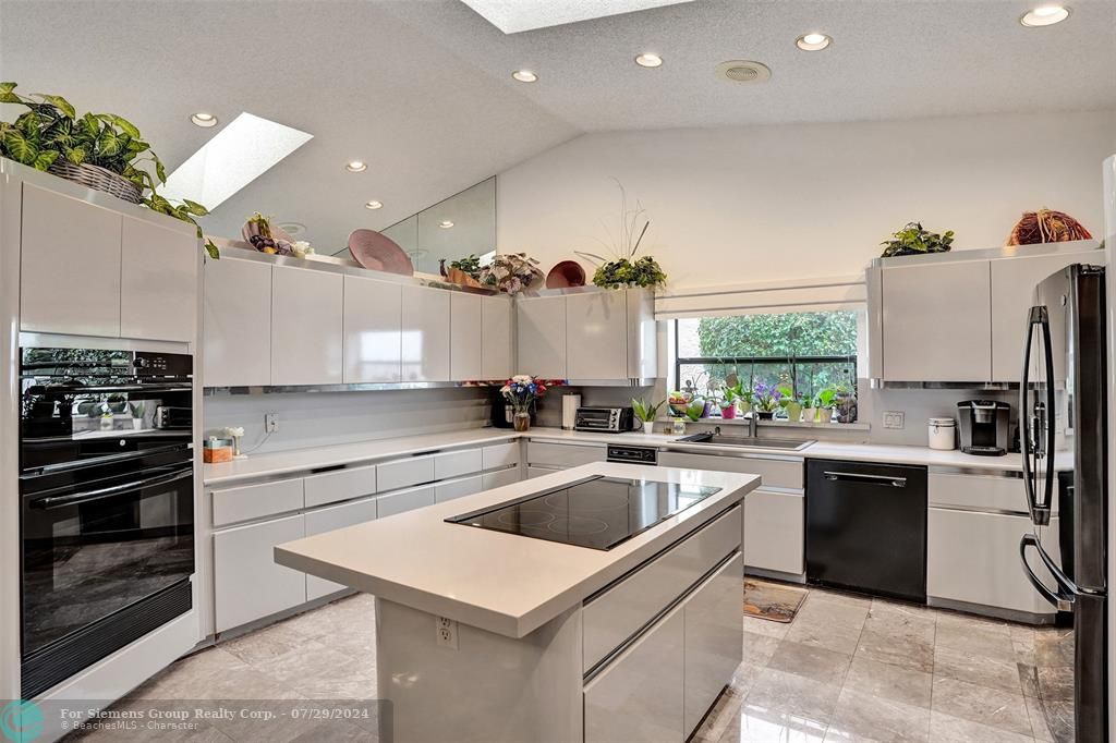 Boca Raton, Florida 33433, 3 Bedrooms Bedrooms, ,2 BathroomsBathrooms,Single Family,Exclusive Right,Esplanada Cir,F10450652