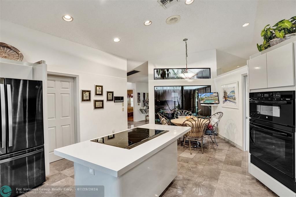 Boca Raton, Florida 33433, 3 Bedrooms Bedrooms, ,2 BathroomsBathrooms,Single Family,Exclusive Right,Esplanada Cir,F10450652