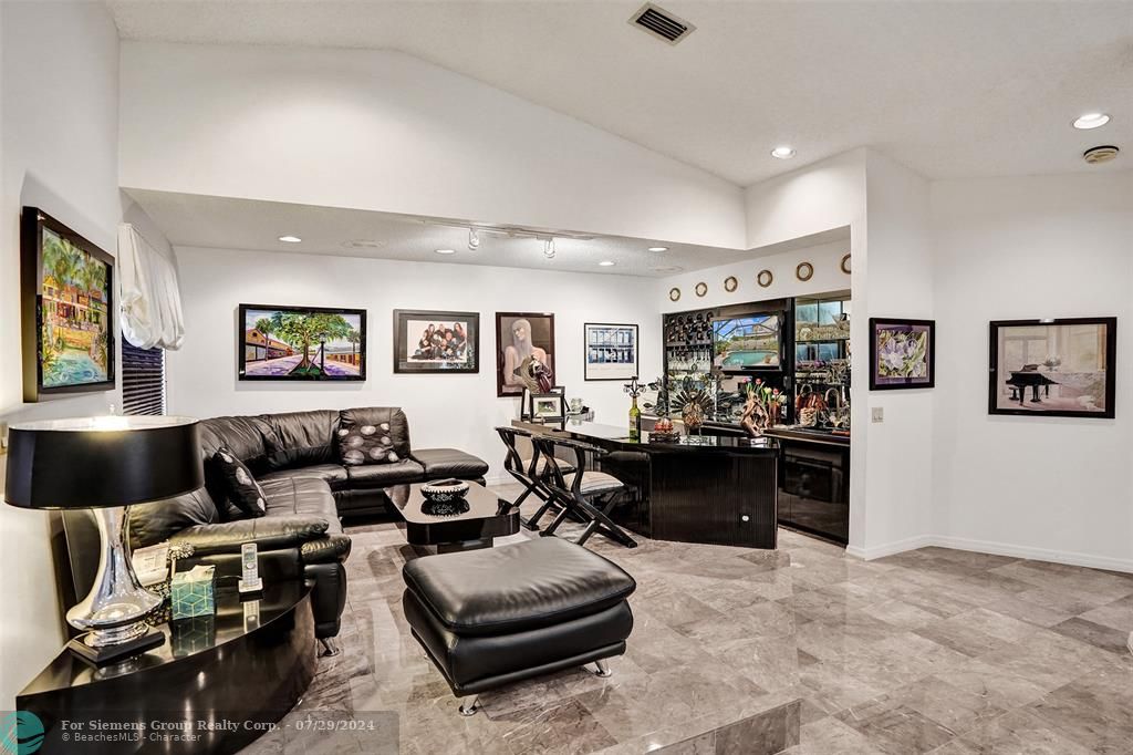 Boca Raton, Florida 33433, 3 Bedrooms Bedrooms, ,2 BathroomsBathrooms,Single Family,Exclusive Right,Esplanada Cir,F10450652