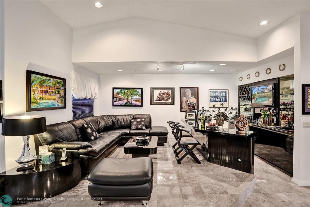 Boca Raton, Florida 33433, 3 Bedrooms Bedrooms, ,2 BathroomsBathrooms,Single Family,Exclusive Right,Esplanada Cir,F10450652