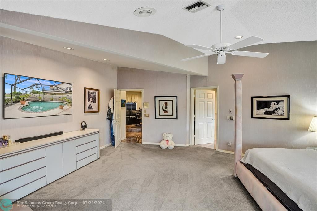 Boca Raton, Florida 33433, 3 Bedrooms Bedrooms, ,2 BathroomsBathrooms,Single Family,Exclusive Right,Esplanada Cir,F10450652
