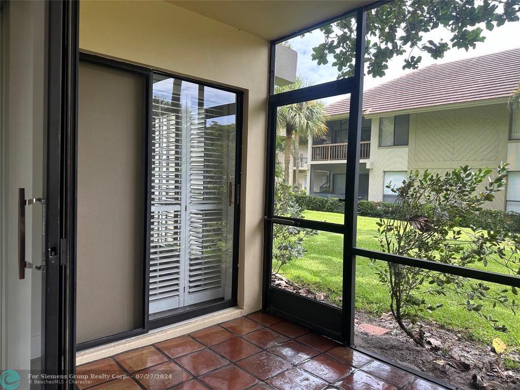 Boca Raton, Florida 33487, 2 Bedrooms Bedrooms, ,2 BathroomsBathrooms,Residential Rental,Exclusive Right,70th St,F10450856