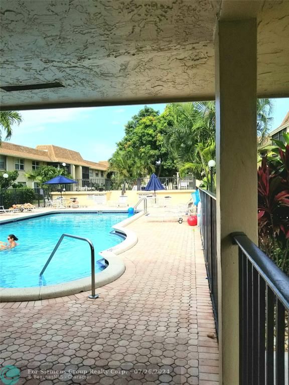 Boca Raton, Florida 33486, 2 Bedrooms Bedrooms, ,2 BathroomsBathrooms,Condo/Co-op/Villa/Townhouse,Exclusive Right,13th St,F10449771