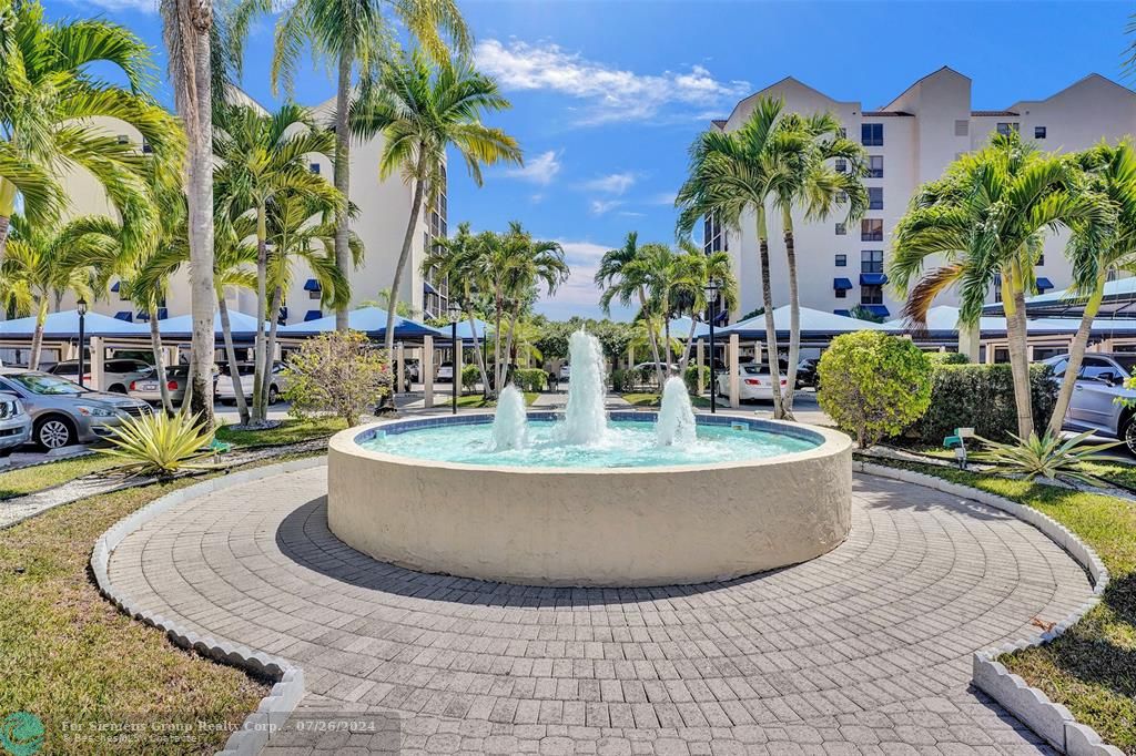 Boca Raton, Florida 33433, 3 Bedrooms Bedrooms, ,2 BathroomsBathrooms,Residential Rental,Exclusive Right,Regency Lake Dr,F10451020