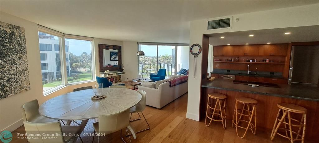 Dining / Kitchen Area