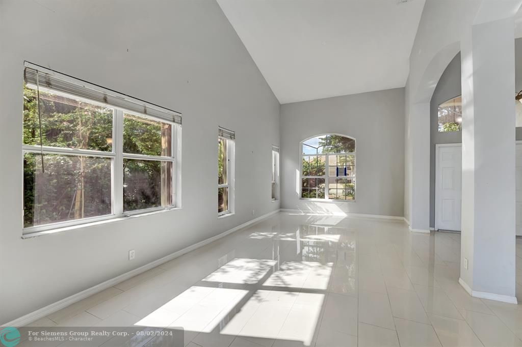 Formal Dinning Room