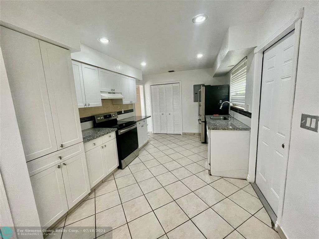 Boca Raton, Florida 33486, 3 Bedrooms Bedrooms, ,2 BathroomsBathrooms,Residential Rental,Exclusive Right,4th St,F10436410