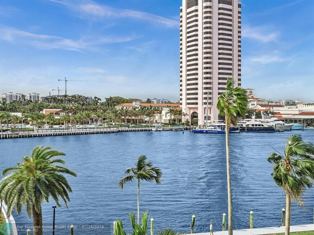 Boca Raton, Florida 33432, 2 Bedrooms Bedrooms, ,2 BathroomsBathrooms,Condo/Co-op/Villa/Townhouse,Exclusive Right,Camino Real,F10450221