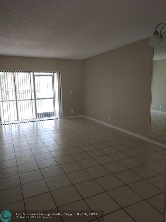 Boca Raton, Florida 33433, 2 Bedrooms Bedrooms, 1 Room Rooms,2 BathroomsBathrooms,Residential Rental,Exclusive Right,Somerset Dr,F10452894