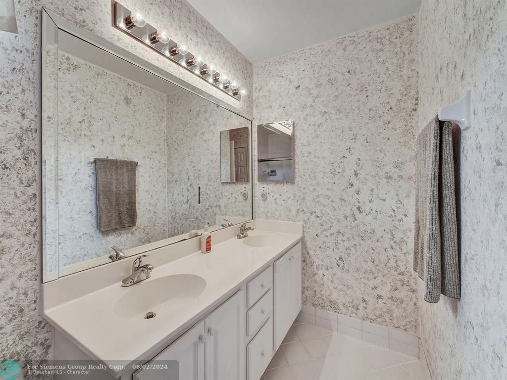 Boca Raton, Florida 33428, 5 Bedrooms Bedrooms, ,3 BathroomsBathrooms,Single Family,Exclusive Right,Antille Dr,F10440549