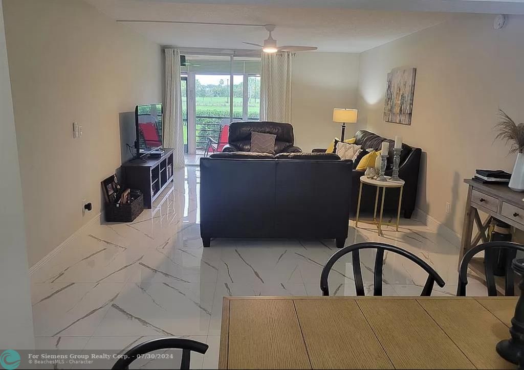 Boca Raton, Florida 33428, 2 Bedrooms Bedrooms, ,2 BathroomsBathrooms,Condo/Co-op/Villa/Townhouse,Exclusive Agency,Barwood Ln,F10453271