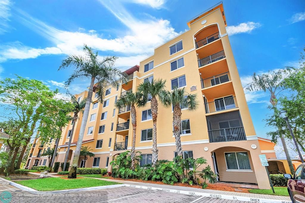 Hypoluxo, Florida 33462, 2 Bedrooms Bedrooms, 3 Rooms Rooms,2 BathroomsBathrooms,Residential Rental,Exclusive Right,Scotia Drive,F10453277