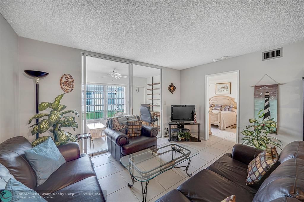 Boca Raton, Florida 33496, 2 Bedrooms Bedrooms, ,2 BathroomsBathrooms,Condo/Co-op/Villa/Townhouse,Exclusive With Exceptions,Stewart Cir,F10453286