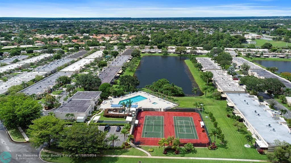 Boca Raton, Florida 33496, 2 Bedrooms Bedrooms, ,2 BathroomsBathrooms,Condo/Co-op/Villa/Townhouse,Exclusive With Exceptions,Stewart Cir,F10453286