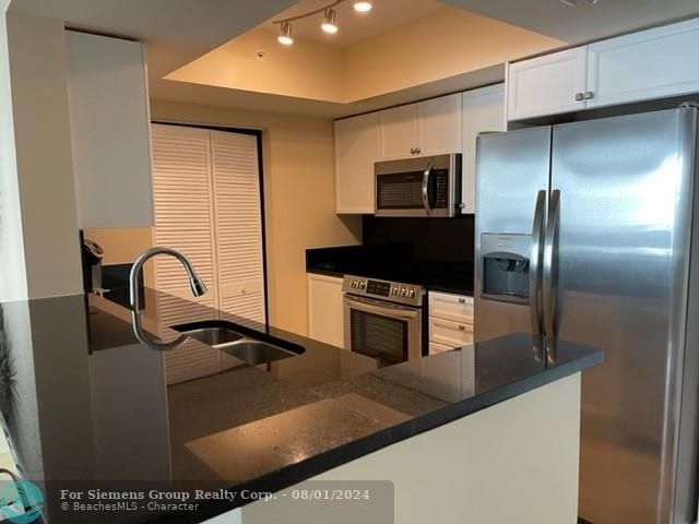 Boca Raton, Florida 33432, 1 Bedroom Bedrooms, ,1 BathroomBathrooms,Residential Rental,Exclusive Agency,Mizner Blvd,F10453341