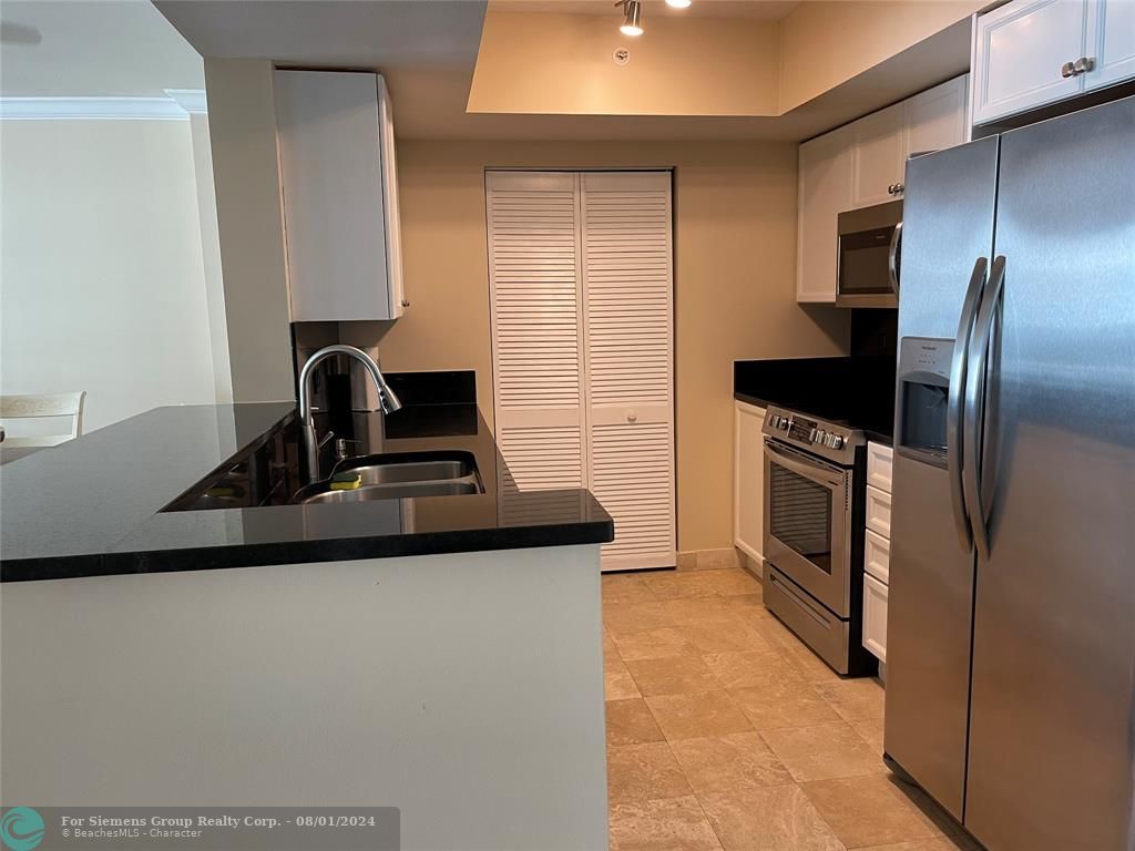 Boca Raton, Florida 33432, 1 Bedroom Bedrooms, ,1 BathroomBathrooms,Residential Rental,Exclusive Agency,Mizner Blvd,F10453341