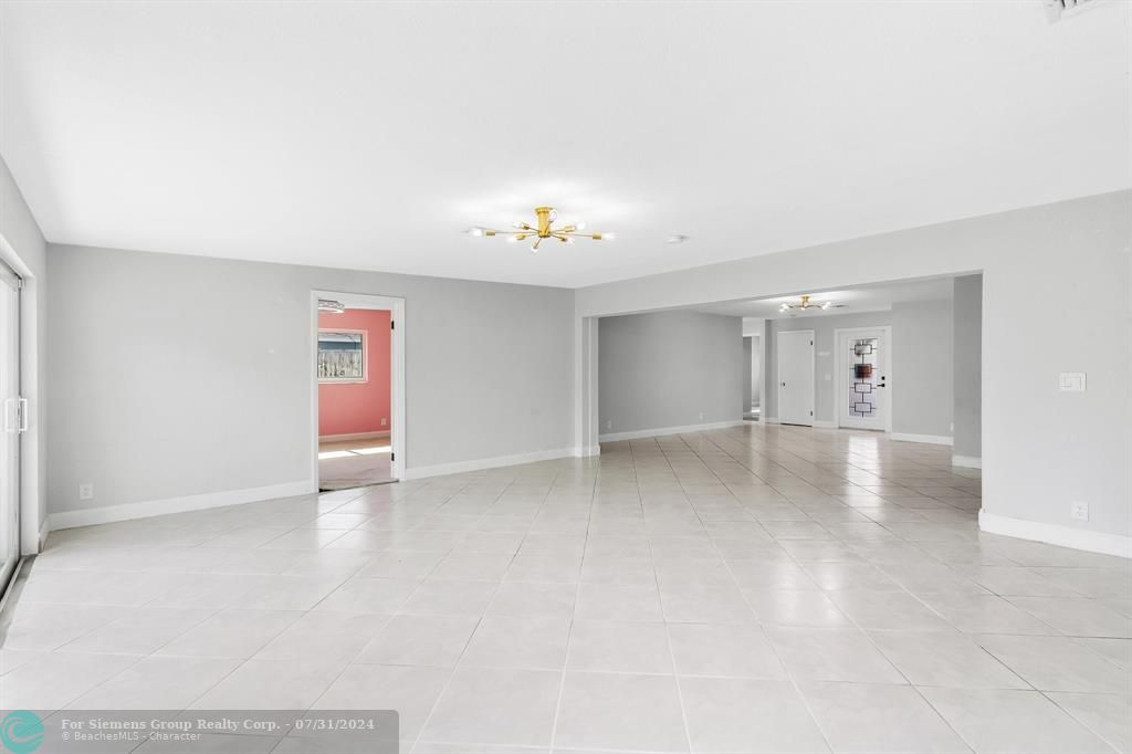 Boca Raton, Florida 33486, 5 Bedrooms Bedrooms, ,3 BathroomsBathrooms,Single Family,Exclusive Right,7th Street,F10451996