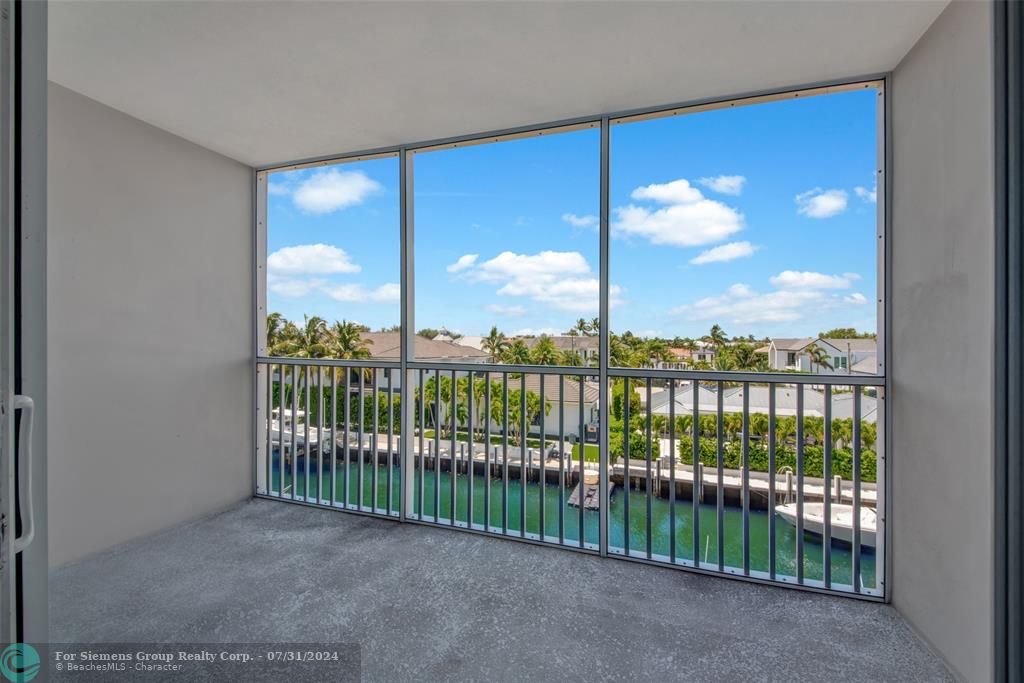 Canal & Intracoastal View